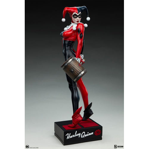 DC Comics Harley Quinn Premium Format Statue