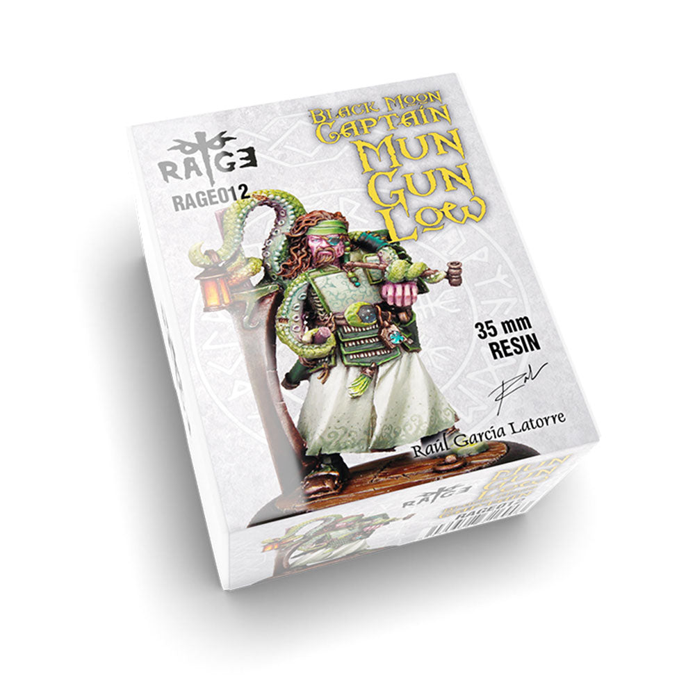 AK Interactive Fantasia Latorre Figure (35mm)